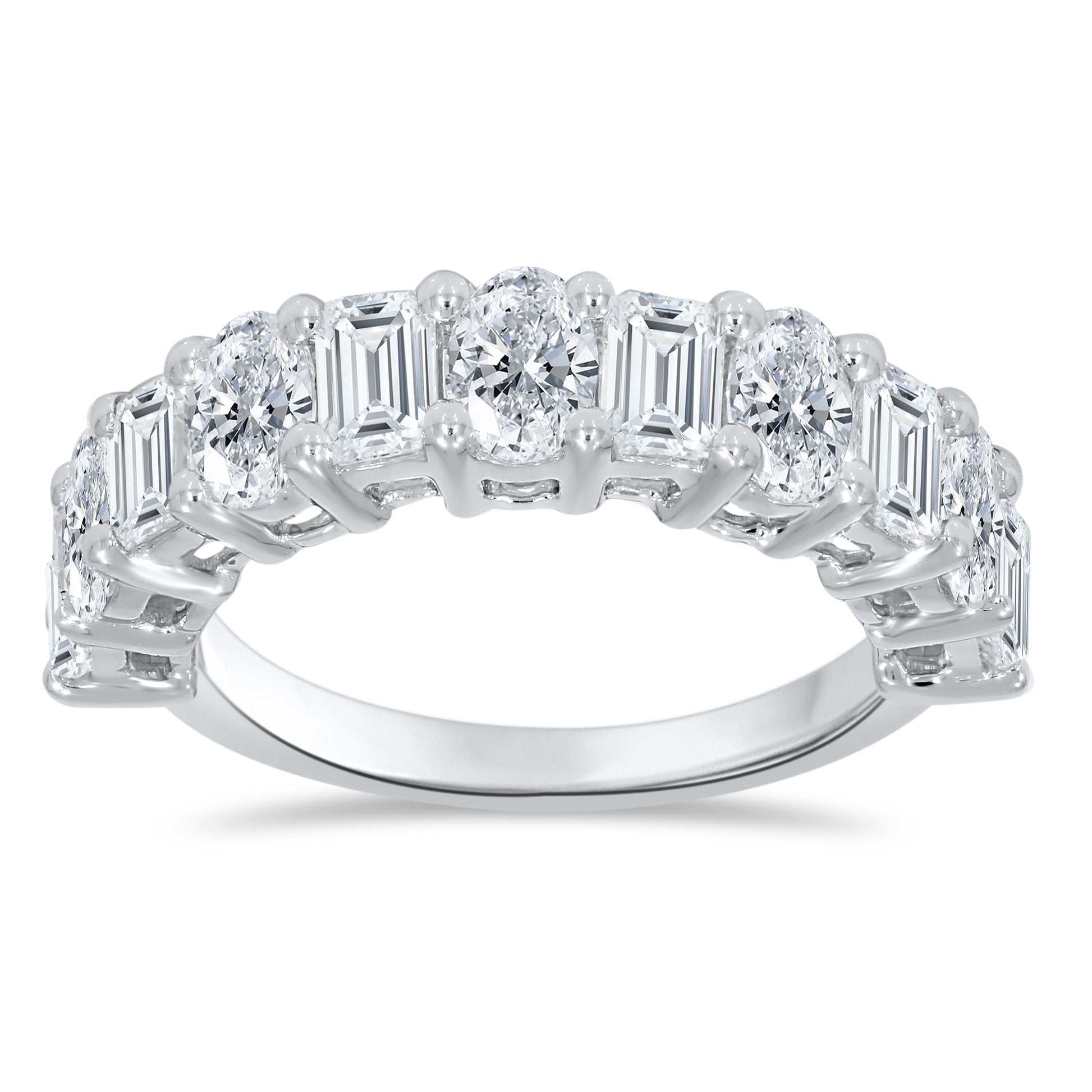14K White Gold Multi-Shape Diamond Ring, 3.17 CT, fine jewellery by Luster d'Anvers, Antwerp