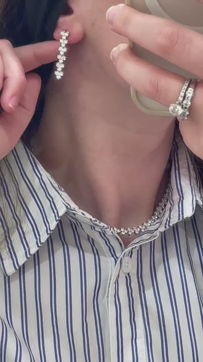 Trio cluster necklace in White Gold 4.56 CTW